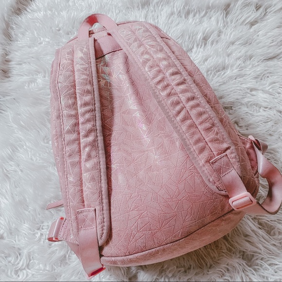 ❌SOLD❌ Pink iridescent geometric print backpack - Picture 9 of 12